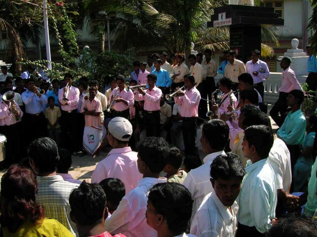 Wedding Band playing local songs and showing their skill as a group